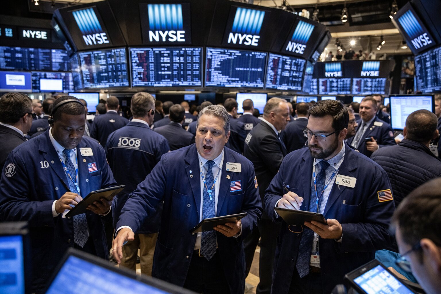 Stock Market Today: S&P 500 (SPX),Nasdaq(COMP), Dow ($DJIA) Post Back-to-Back Gains — Delta Surges 4%, Nvidia Eyes $1T, Uber Jumps 5%