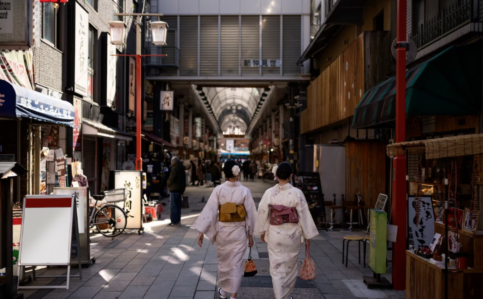 Investors Flock to Japanese Equities ETFs as Tokyo Stock Exchange Surges to Multi-Decade Highs